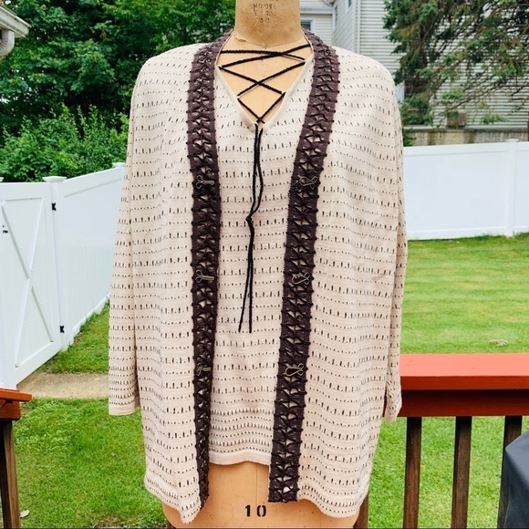 Stizzoli made in Italy sleeveless wool lace V-neck tank top 14 - Picture 9 of 9